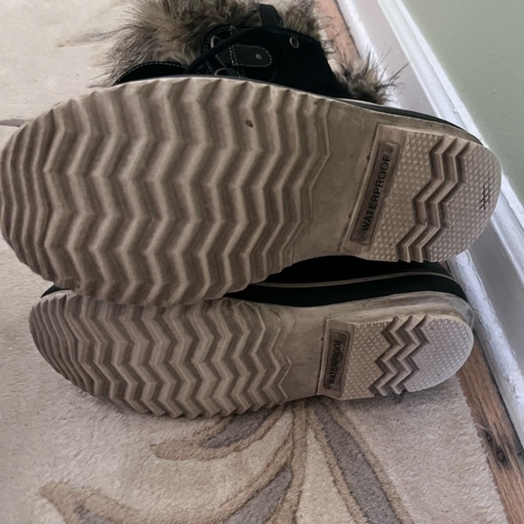 Sorel Joan of Arctic Black Snow Boots Sz 7 - Picture 3 of 3